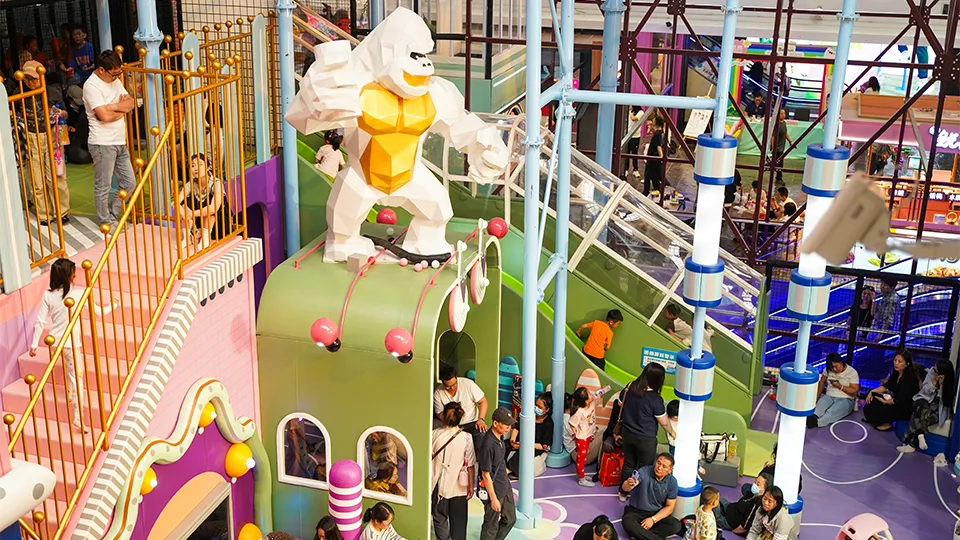 Gorilla-Themed Indoor Playground Video